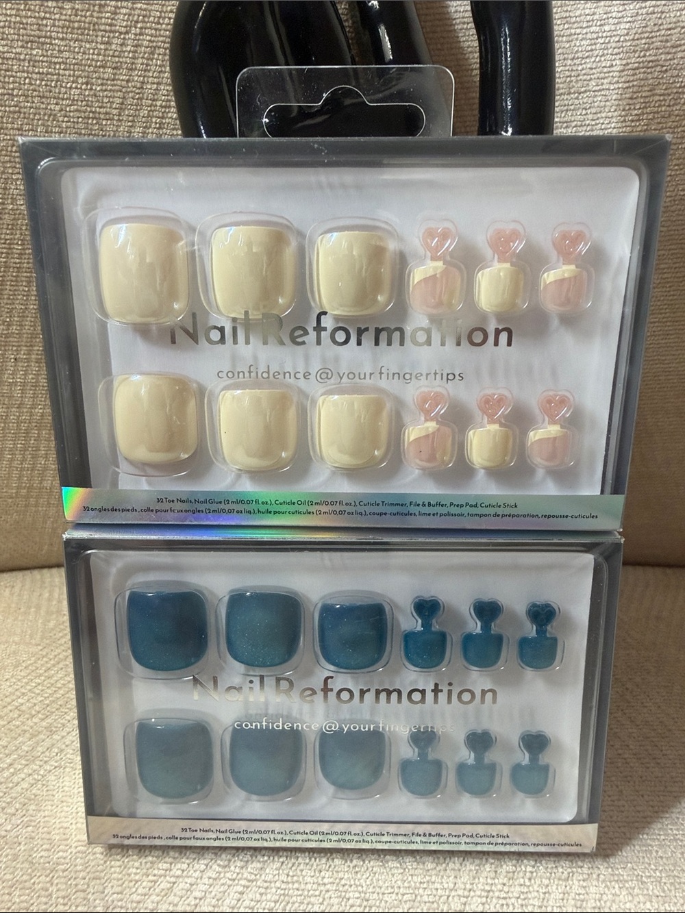 Reformation Cream & Blush Heart Press-On Toe Nails